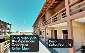 Casa espaçosa à beira-mar Peró Cabo Frio RJ
